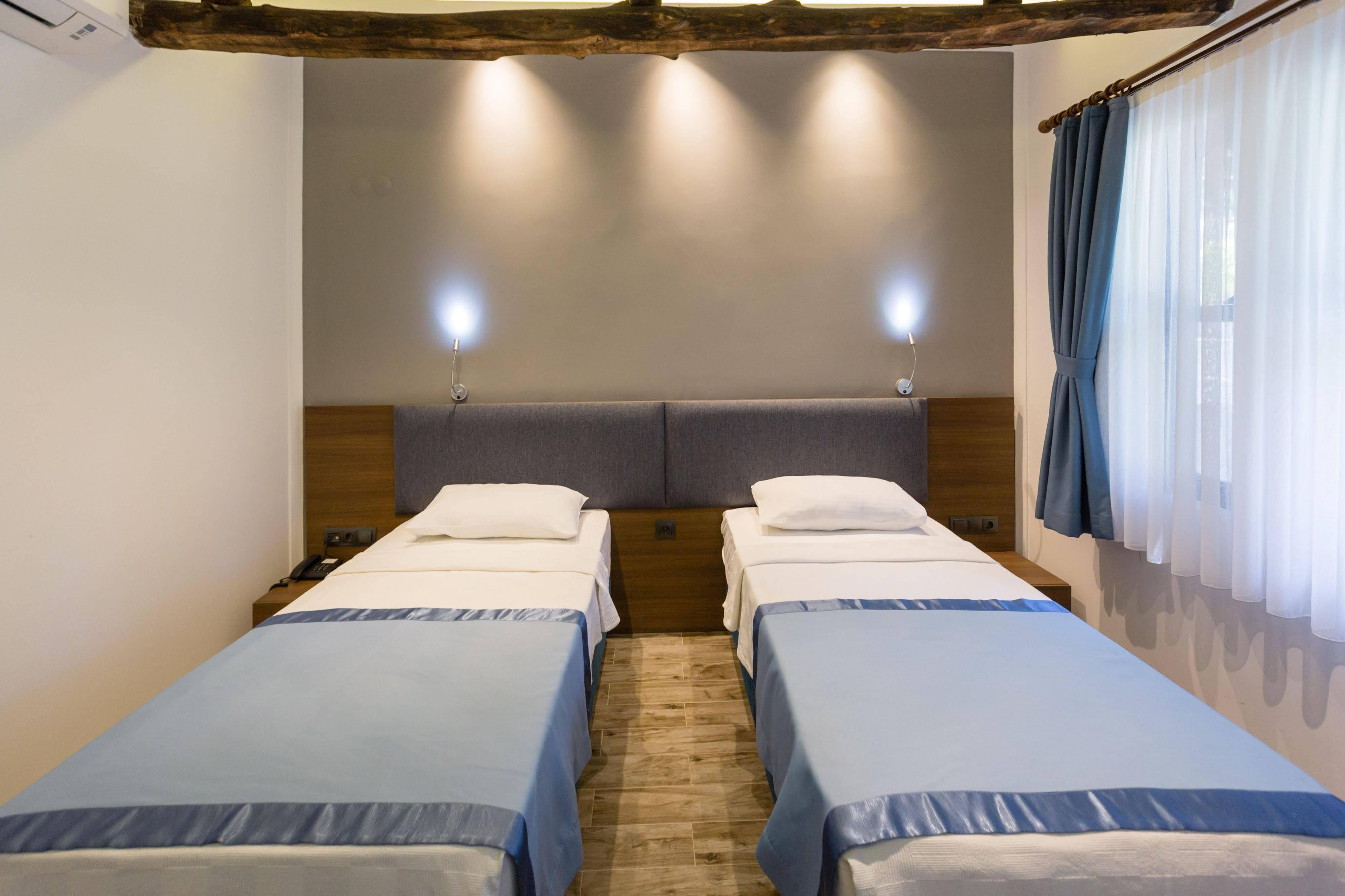Risus Garden Marina Kuşadası
