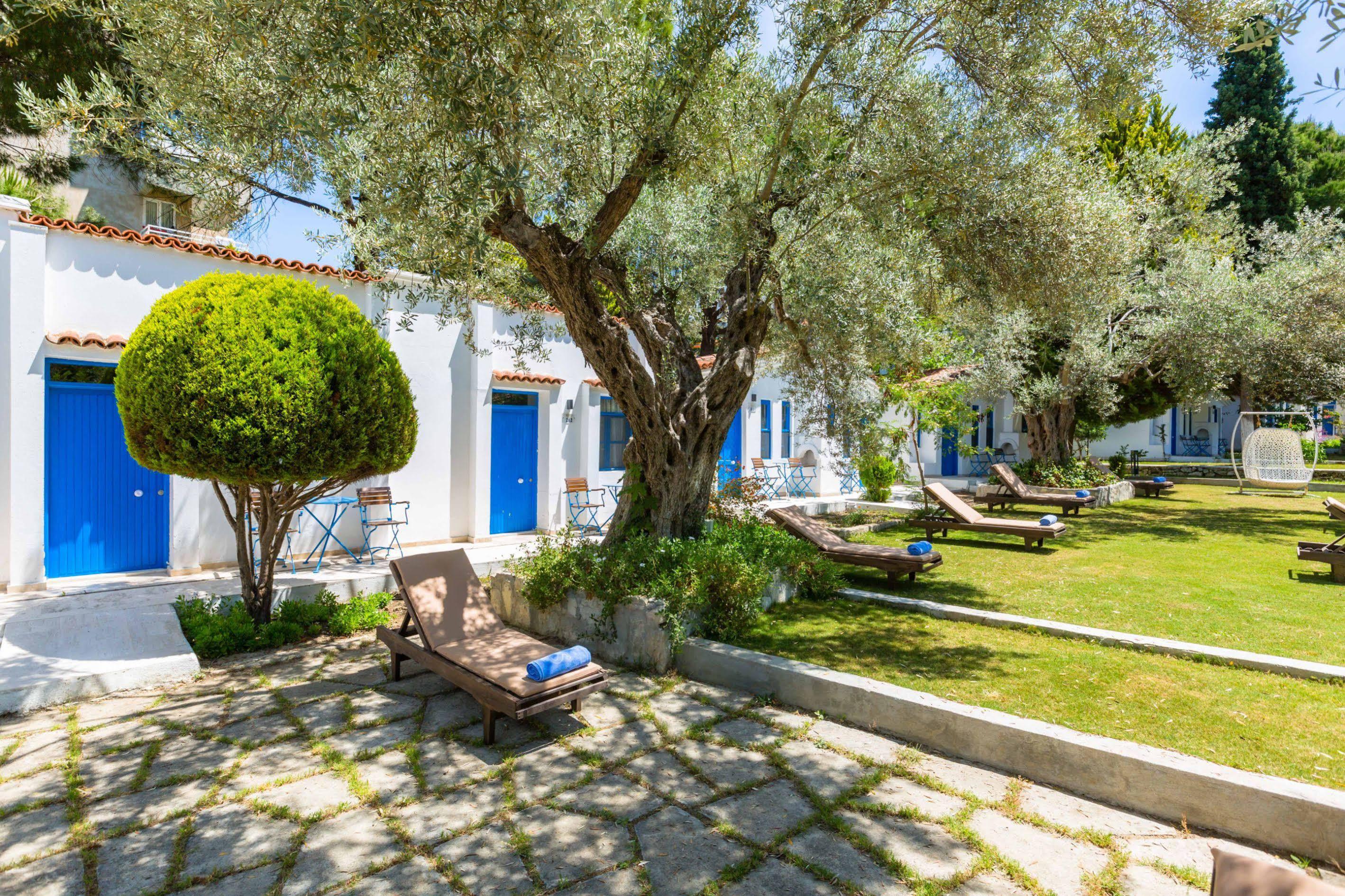 Otel Risus Garden Marina Kuşadası